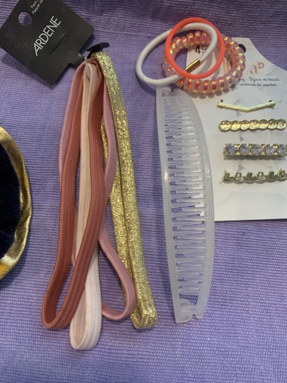 New Assorted Hair Accessory Bundle - Picture 3 of 3